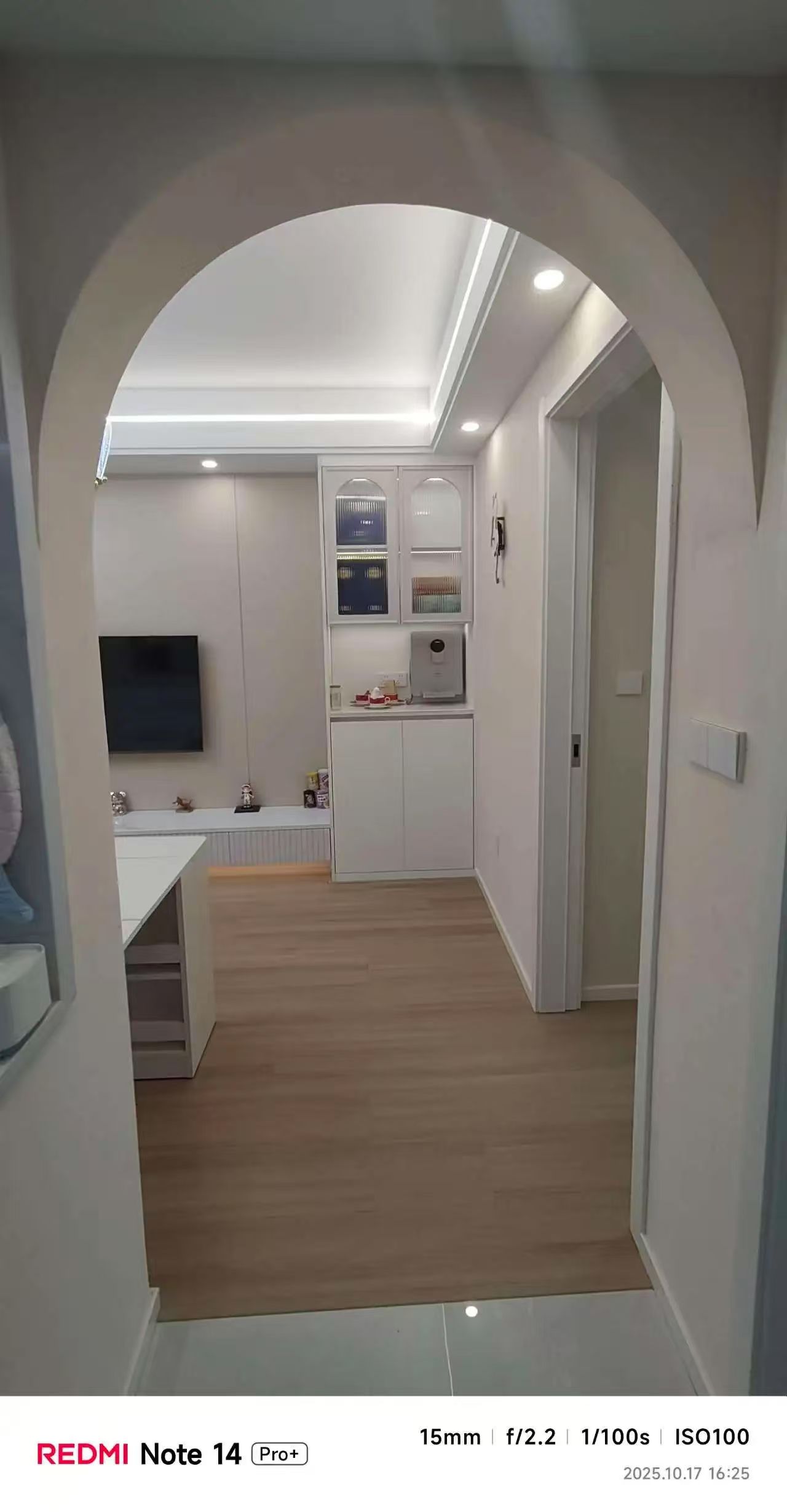 诚心出售，城南，朝阳丽景，精装两房，好楼层，证满二