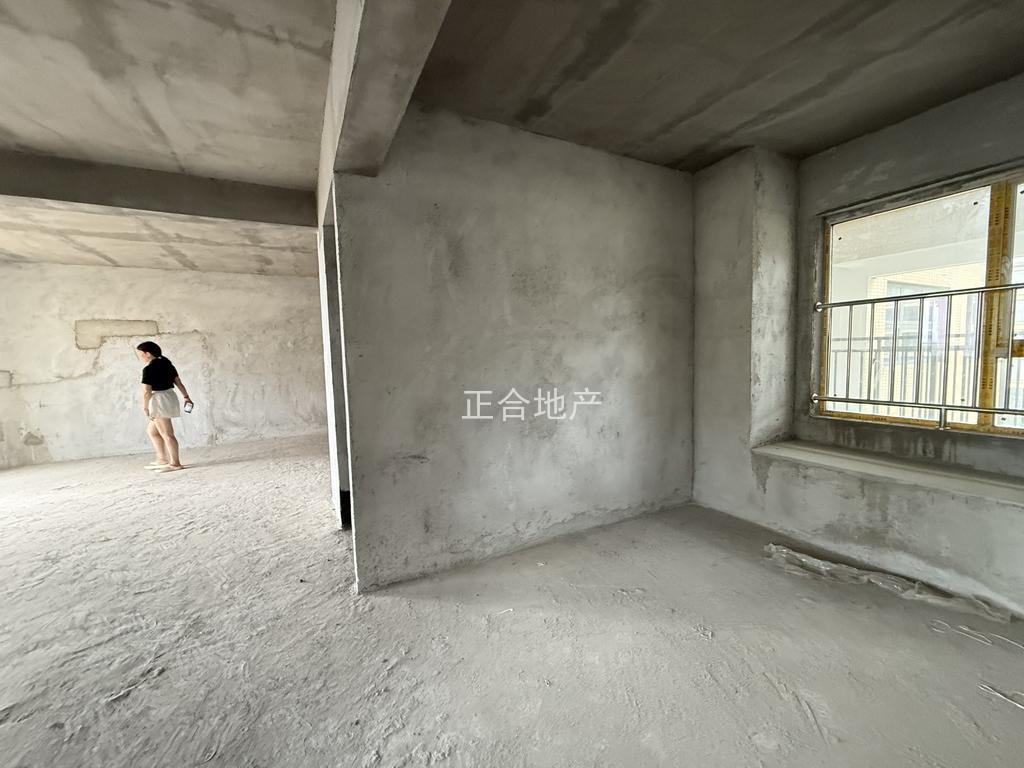 城南，新城名都，中间好楼层，3房2卫，证满2，单价5字头