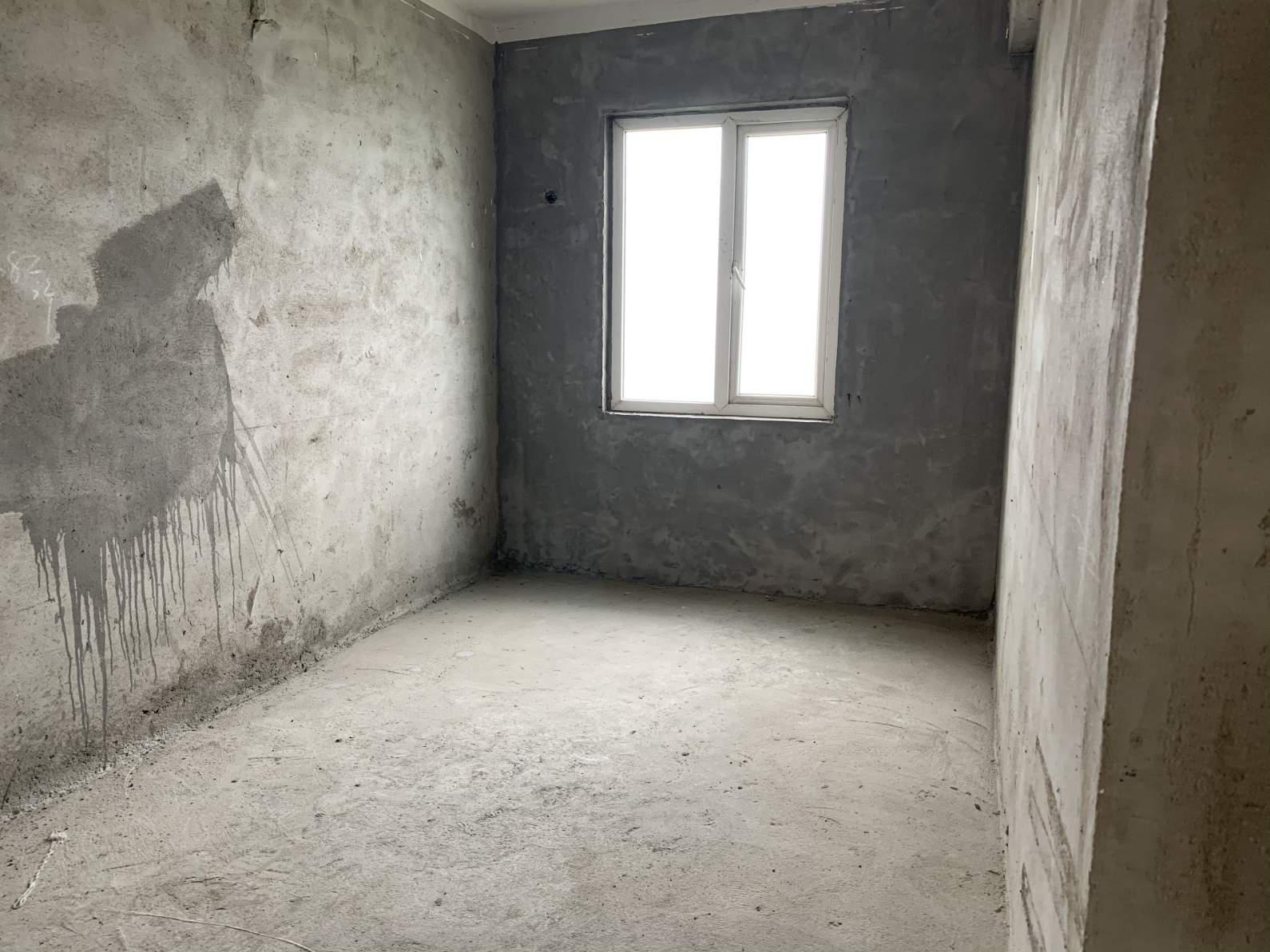 讓你無可挑剔的現(xiàn)代森林國際城，交通便利便宜甩賣