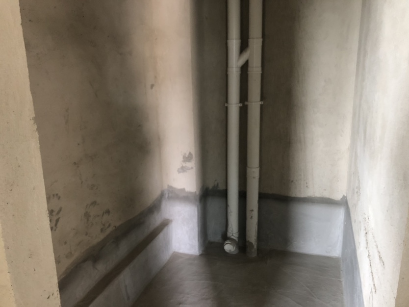 新城花園城南電梯房，交通便利，商圈成熟，房東誠心出售