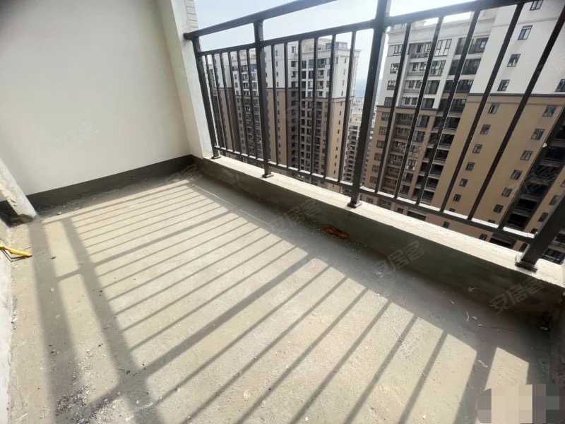 捡漏，城南，沔阳天泽园，单价4300，好楼层，证满二，诚心出售