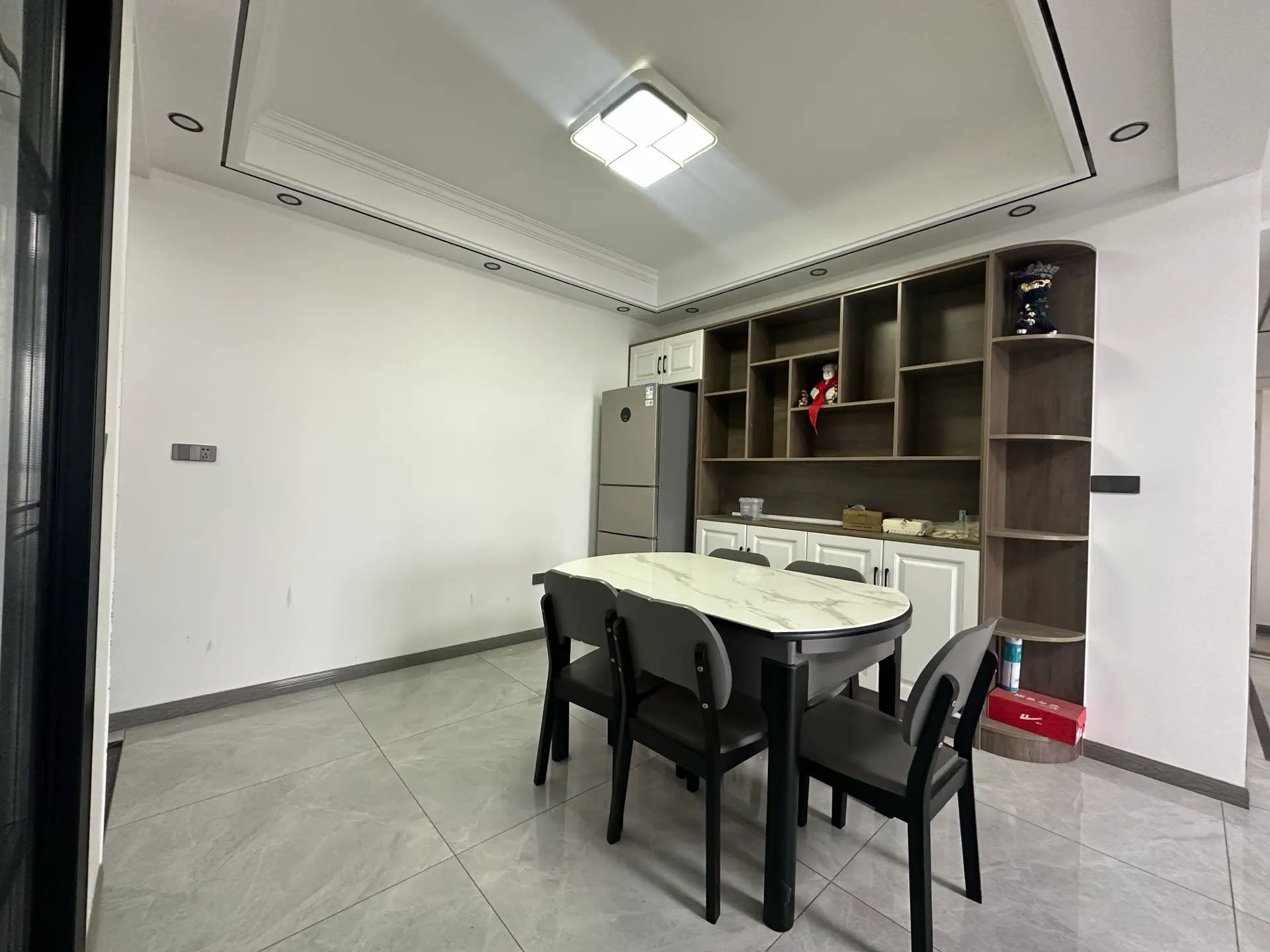 城南，城市丽景，精装三房，拎包入住，好楼层，证满二