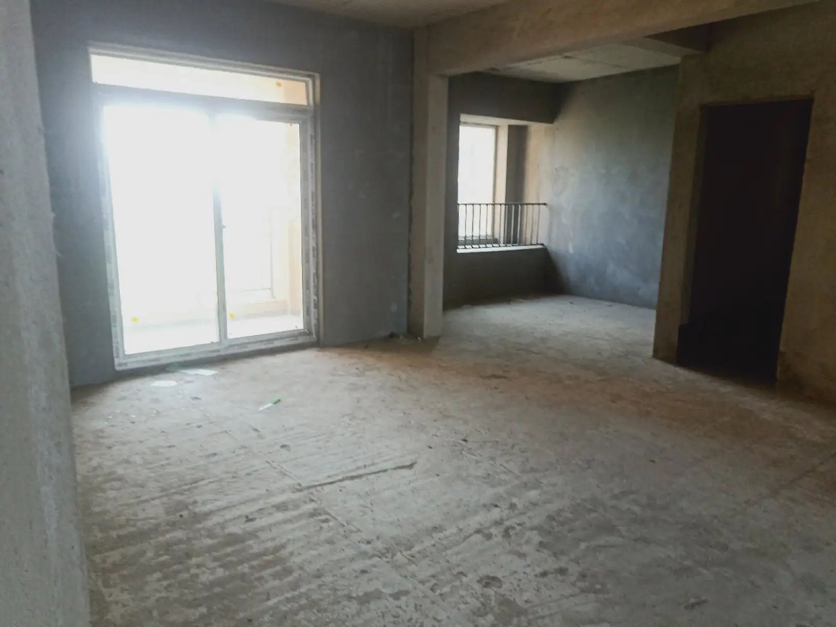 捡漏，城南，南国明珠，单价4000，送车位，大三房，南北双阳台，电梯20层