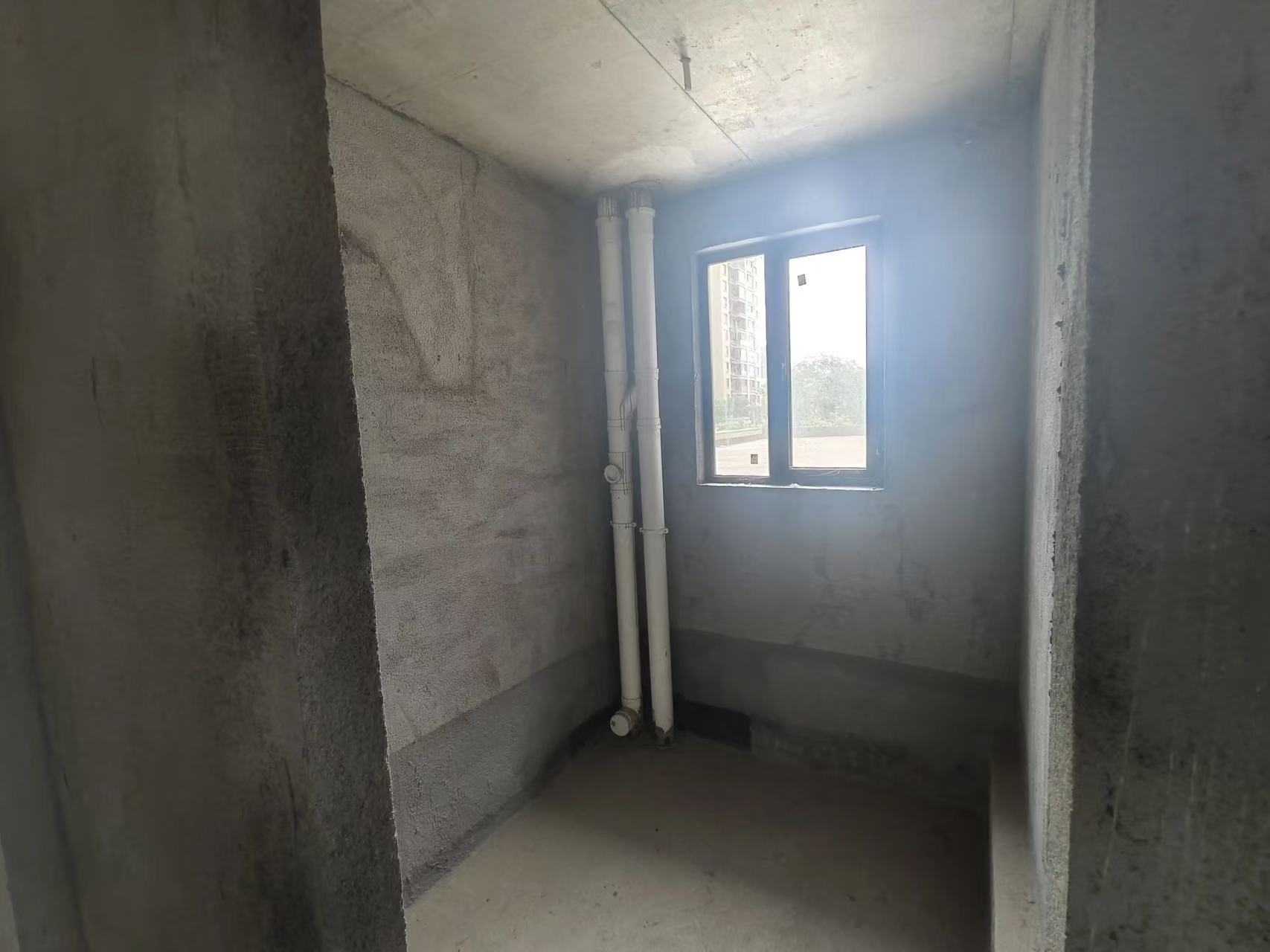 降价了，城南，荣怀，带300平露台，房东都是加钱买的现在直接送，捡漏