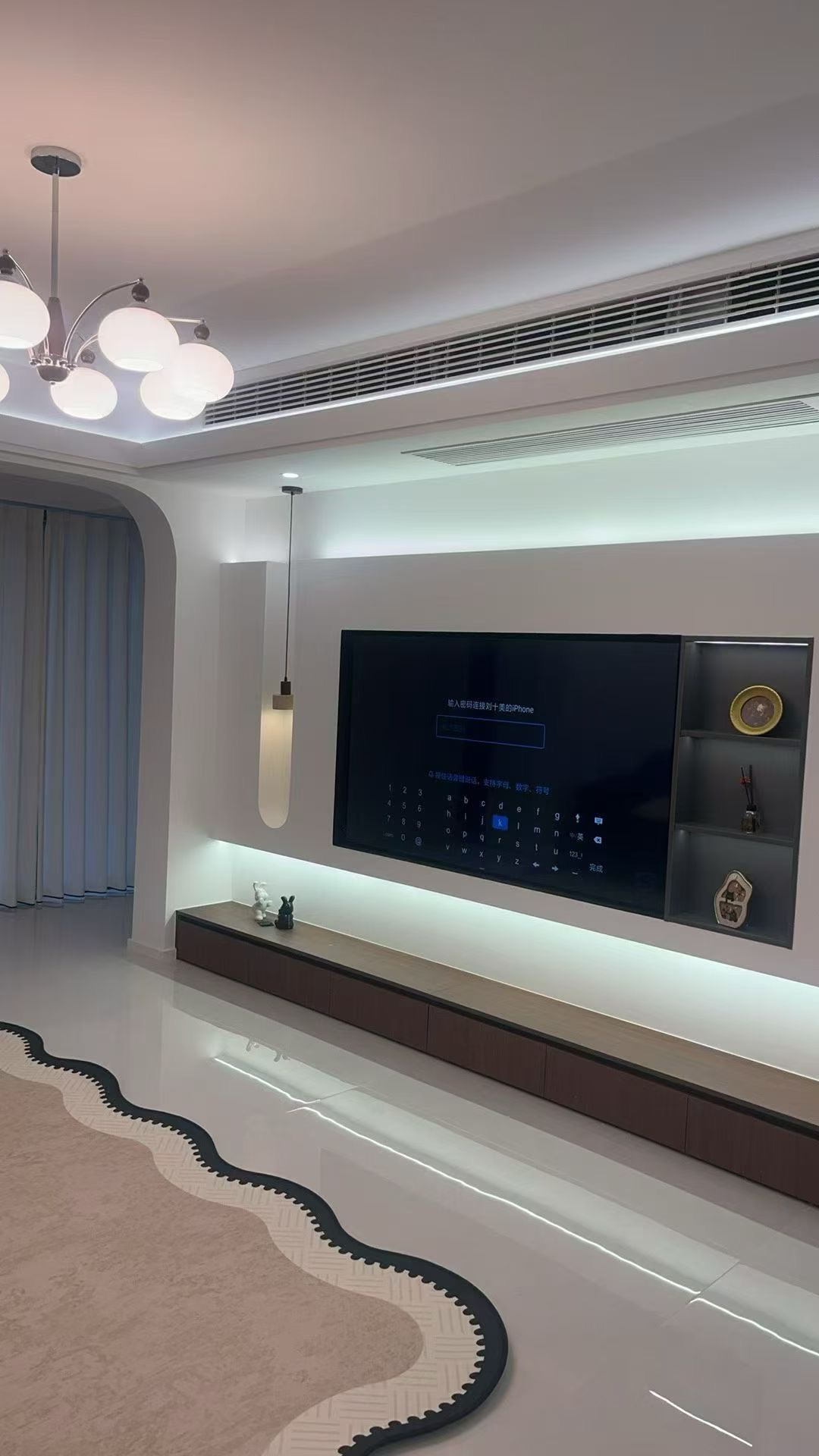 ​城‮吾，南‬悦旁，元泰未来城c区，​全新‮修装‬中‬古风​，精装三房，满2年